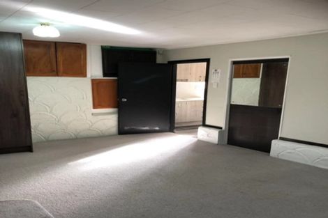 Photo of property in 208 Don Buck Road, Massey, Auckland, 0614