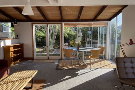 Photo of property in 149a Marine Parade, Seatoun, Wellington, 6022