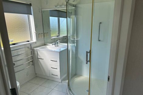 Photo of property in 11 Kingsgate Avenue, Havelock North, 4130