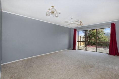Photo of property in 3 Lilian Street, Te Kamo, Whangarei, 0112