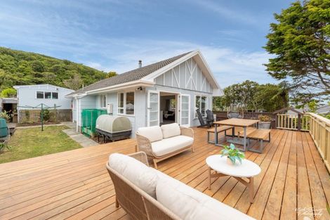 Photo of property in 19 Otira Grove, Kelson, Lower Hutt, 5010