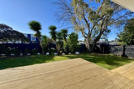 Photo of property in 1/22 Barneys Farm Road, Clendon Park, Auckland, 2103
