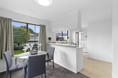 Photo of property in 59f2- Kowhai Avenue, Ebdentown, Upper Hutt, 5018