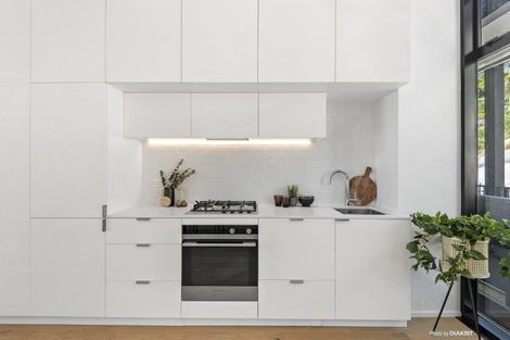 Photo of property in 303/11 Jean Caldwell Way, Island Bay, 6023