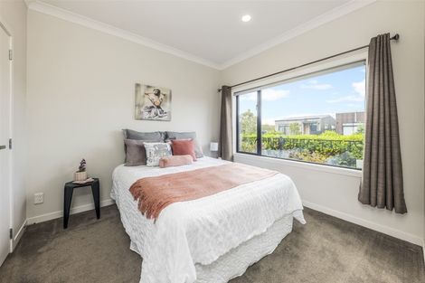Photo of property in 20 Liberation Road, Papakura, 2110
