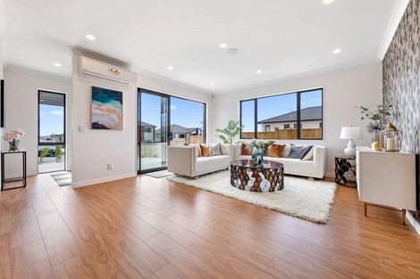 Photo of property in 7 Bushfield Drive, Flat Bush, Auckland, 2019