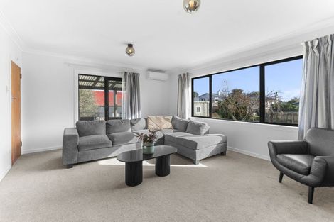 Photo of property in 3 Stuart Place, Blagdon, New Plymouth, 4310