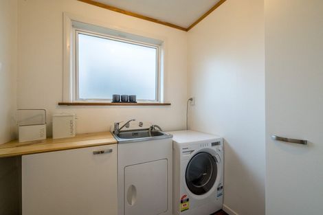 Photo of property in 90 Tiro Tiro Road, Levin, 5510