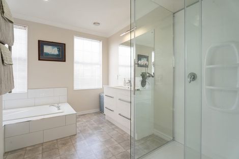 Photo of property in 159 Westchester Drive, Churton Park, Wellington, 6037