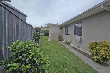 Photo of property in 56 Avondale Road, Taradale, Napier, 4112