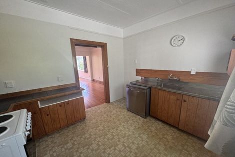 Photo of property in 58 Standen Street, Karori, Wellington, 6012