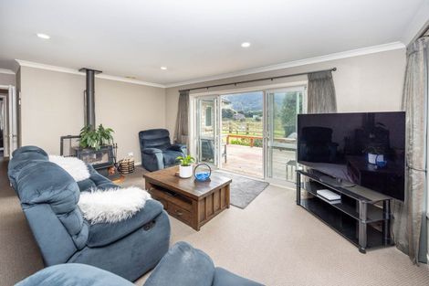 Photo of property in 37 Riverside Way, Ngaruawahia, Huntly, 3771