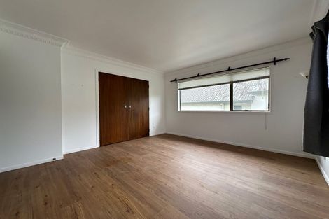 Photo of property in 1/62 The Parade, Bucklands Beach, Auckland, 2012