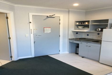 Photo of property in Quest/richard Pearse Apartment, 219u8a Willis Street, Te Aro, Wellington, 6011