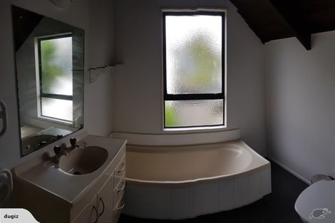 Photo of property in 1/66 Birkdale Road, Birkdale, Auckland, 0626