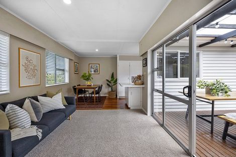 Photo of property in 1 Horne Street, Hurdon, New Plymouth, 4310