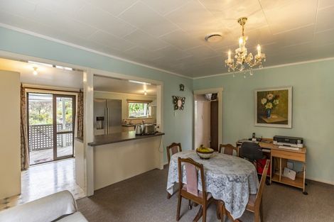 Photo of property in 16 Rose Street, Waipawa, 4210