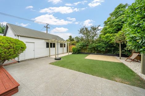 Photo of property in 15 Nile Street, Waterloo, Lower Hutt, 5011