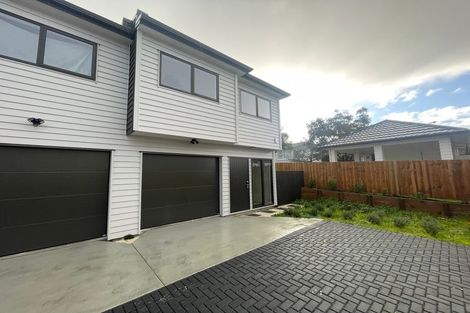 Photo of property in 8d Minaret Drive, Bucklands Beach, Auckland, 2014