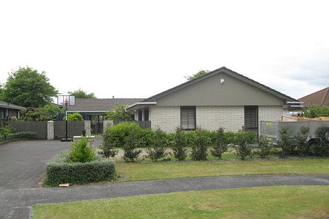 Photo of property in 6 Idaho Place, Conifer Grove, Takanini, 2112