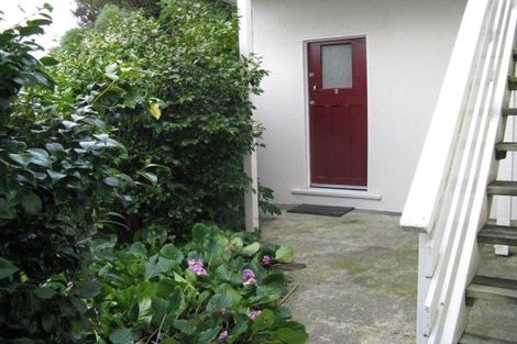 Photo of property in 1/13 Garden Road, Northland, Wellington, 6012