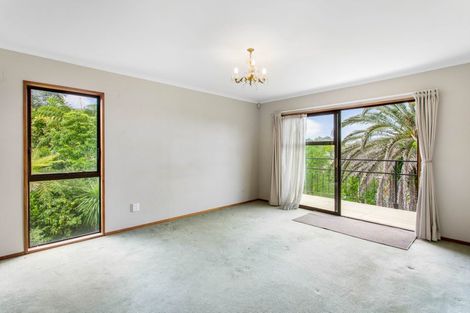 Photo of property in 229a Golf Road, Titirangi, Auckland, 0604
