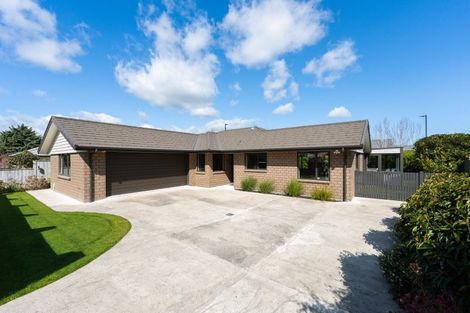 Photo of property in 151 James Line, Kelvin Grove, Palmerston North, 4414