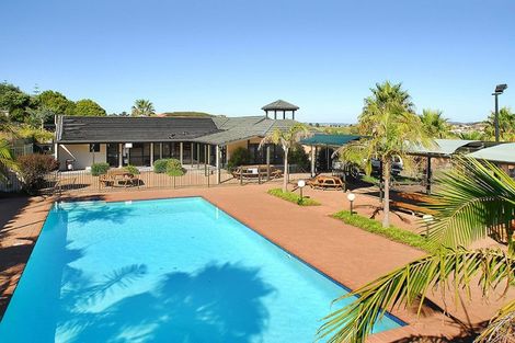 Photo of property in 342 Gulf Harbour Drive, Gulf Harbour, Whangaparaoa, 0930