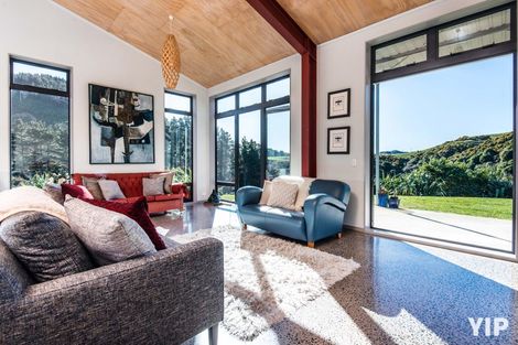 Photo of property in 648 Makara Road, Makara, Karori, 6972