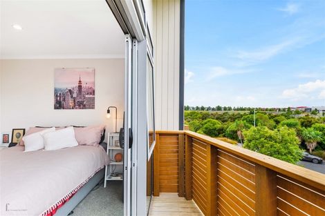 Photo of property in 20 Teal Way, Hobsonville, Auckland, 0616