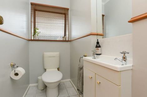 Photo of property in 22 Otatara Road, Taradale, Napier, 4112