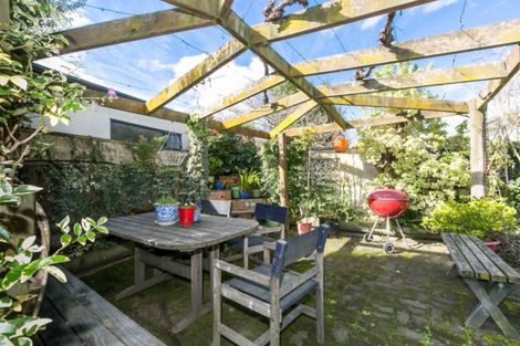 Photo of property in 6 Hinton Road, Taradale, Napier, 4112