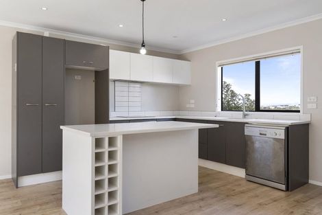 Photo of property in St Claire Village, 209/172 Mcleod Road, Te Atatu South, Auckland, 0610