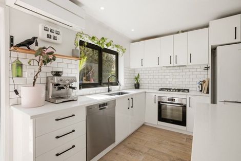 Photo of property in 5 Tui Street, Mount Maunganui, 3116