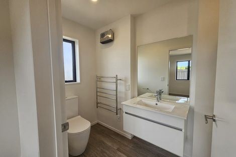 Photo of property in 10 Radar Drive, Rolleston, 7615