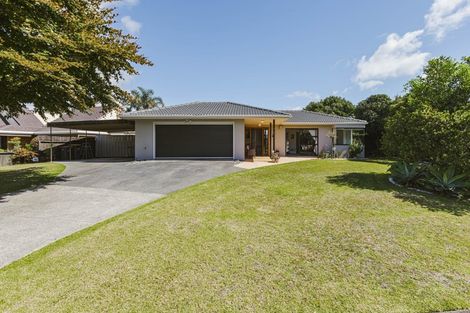 Photo of property in 14 Foxbridge Lane, Conifer Grove, Takanini, 2112