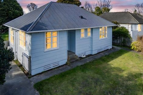 Photo of property in 62 Hollyford Avenue, Bryndwr, Christchurch, 8053
