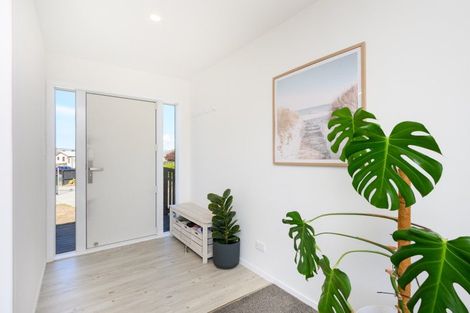 Photo of property in 10 Gladys Place, Kelvin Grove, Palmerston North, 4414