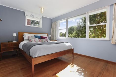 Photo of property in 39 Tahi Terrace, Glen Eden, Auckland, 0602