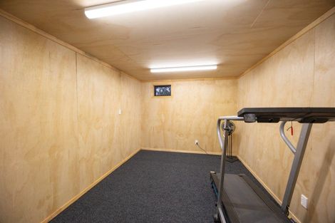 Photo of property in 221 Setters Line, Bunnythorpe, Palmerston North, 4478