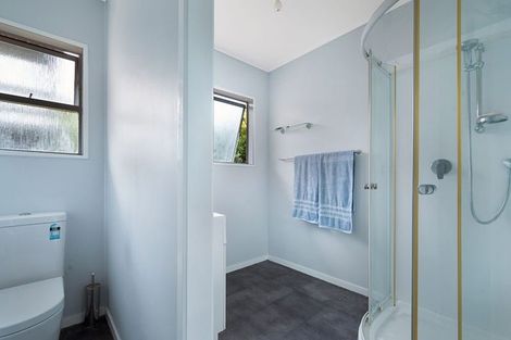 Photo of property in 2 Tapu Road, Huapai, Kumeu, 0810