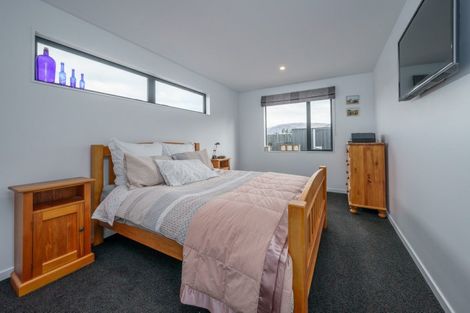 Photo of property in 54 Sherwin Avenue, Albert Town, Wanaka, 9305