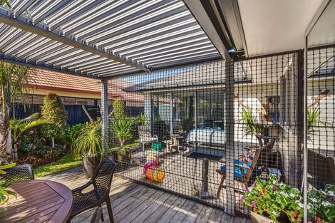 Photo of property in 102 Kupe Drive, Whitianga, 3510