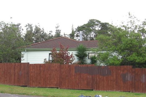 Photo of property in 10a Holmes Drive South, Massey, Auckland, 0614