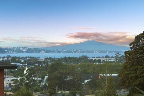 Photo of property in 64 Cirrus Way, Ranui, Auckland, 0612