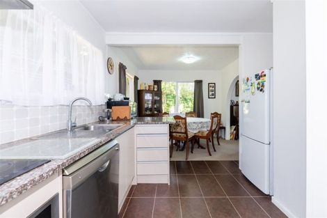Photo of property in 37 Kohekohe Street, New Lynn, Auckland, 0600