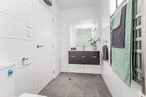 Photo of property in 69u1 Darlington Road, Miramar, Wellington, 6022