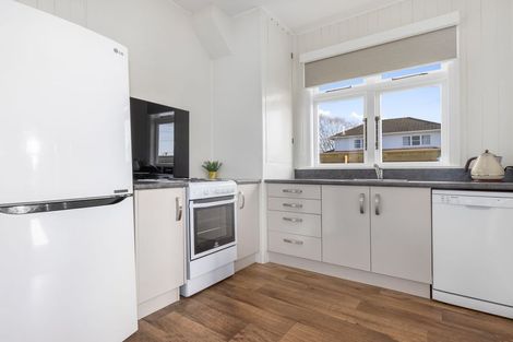 Photo of property in 40 George Street, Levin, 5510