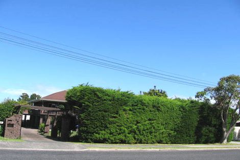 Photo of property in 2/26 County Road, Torbay, Auckland, 0630