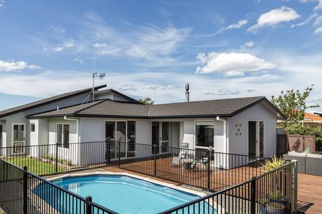 Photo of property in 51 Arabian Drive, Papamoa Beach, Papamoa, 3118